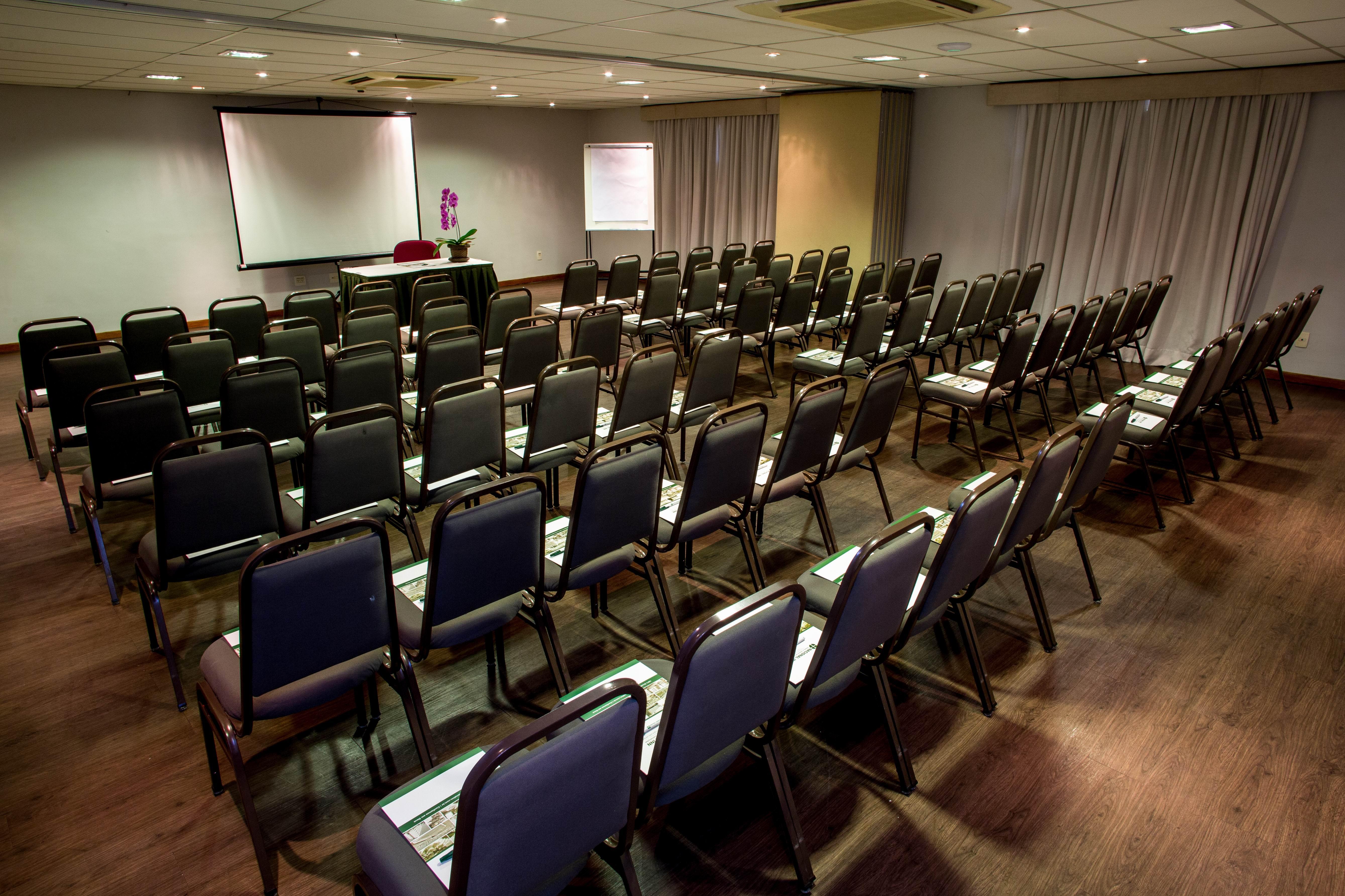 Hotel Golden Park Campinas Viracopos By Nacional Inn Exterior photo