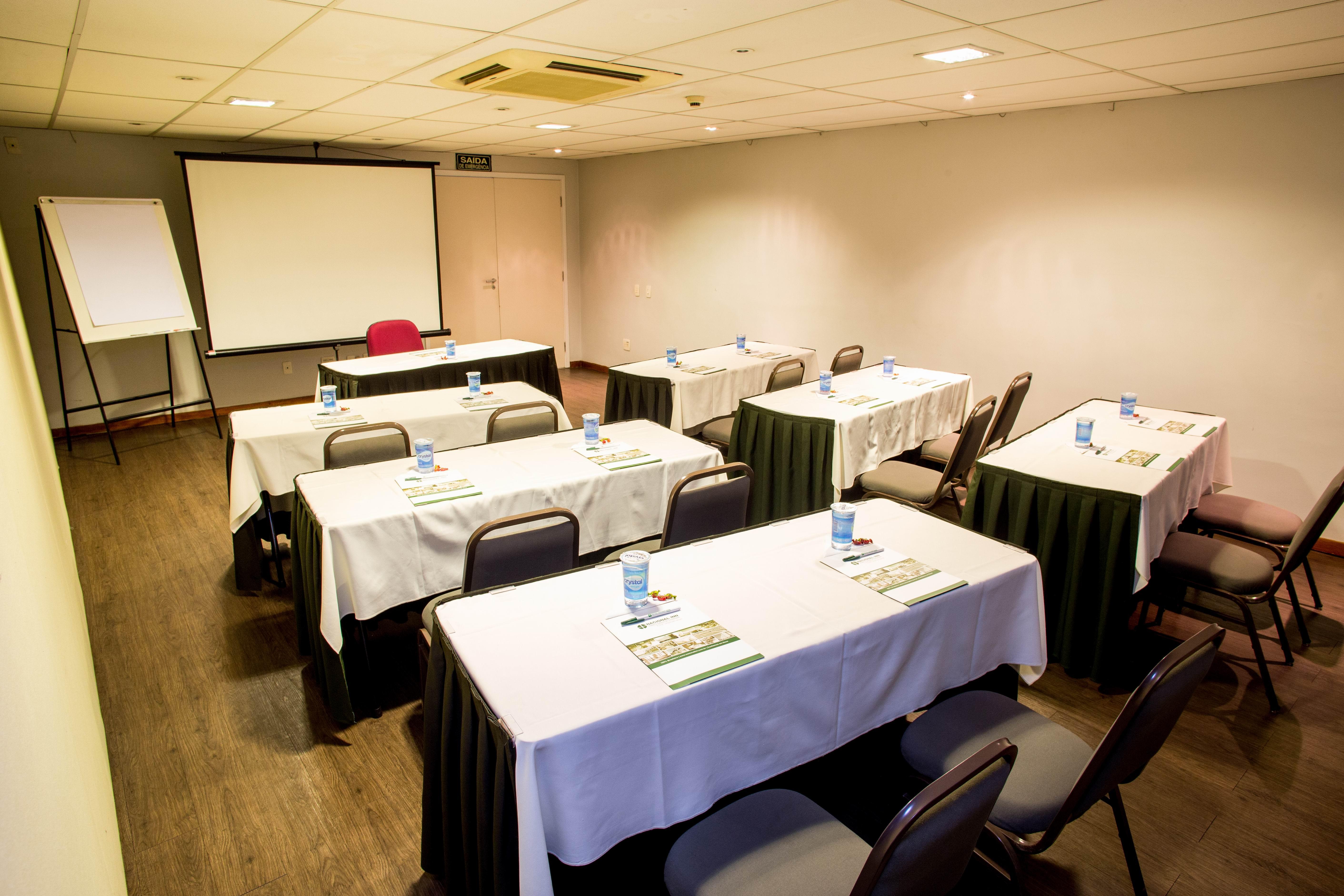 Hotel Golden Park Campinas Viracopos By Nacional Inn Exterior photo