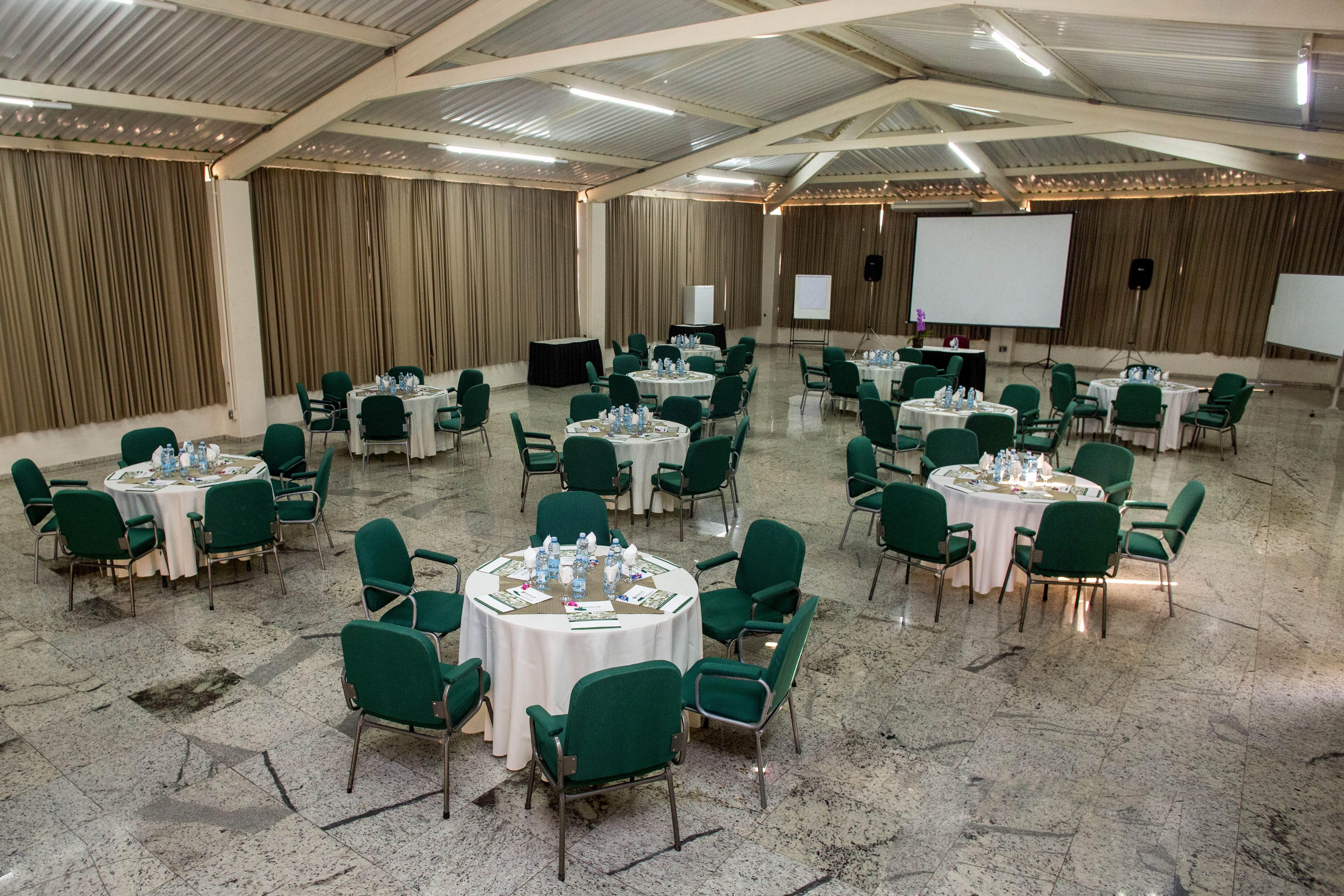 Hotel Golden Park Campinas Viracopos By Nacional Inn Exterior photo